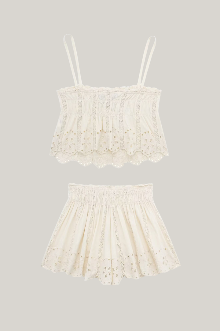 İşlemeli Dantelli Üst Ve Şort Takım