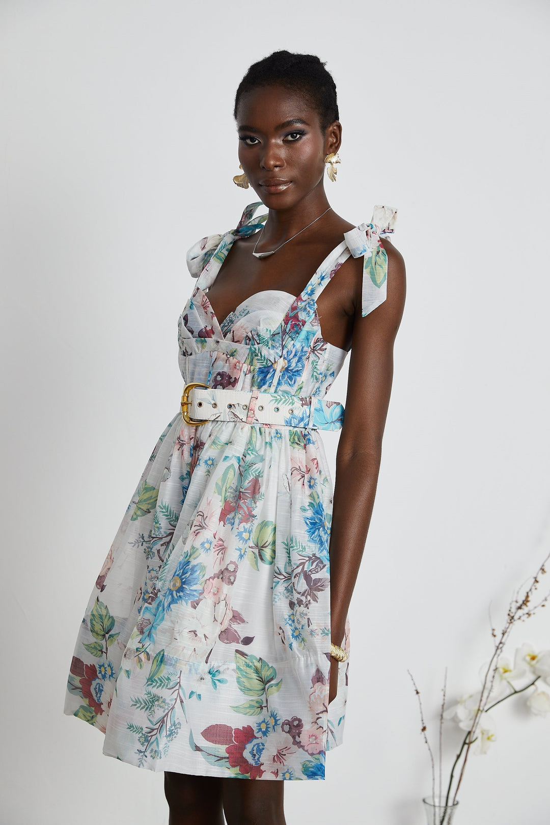 Ophelia Çiçek Desenli Kuşaklı Mini Elbise