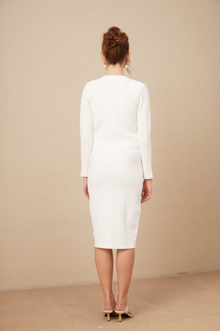 Margot Beyaz Monogramlı Örgü Hırka