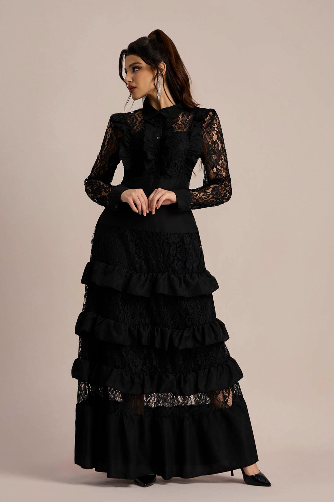 Martina Uzun Kollu Katlı Maxi Dantel Elbise