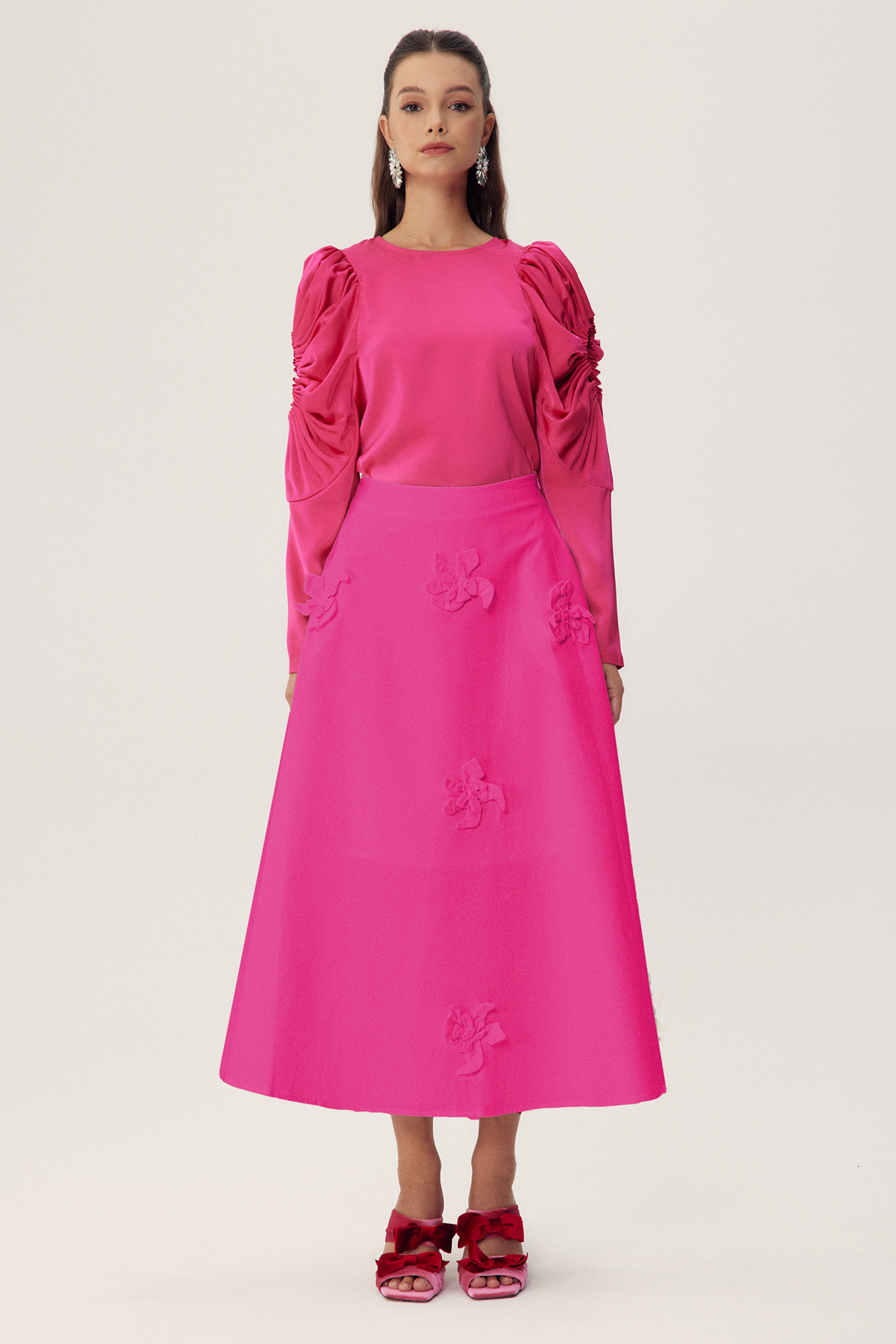 Una Oymalı Kollu Saten Bluz