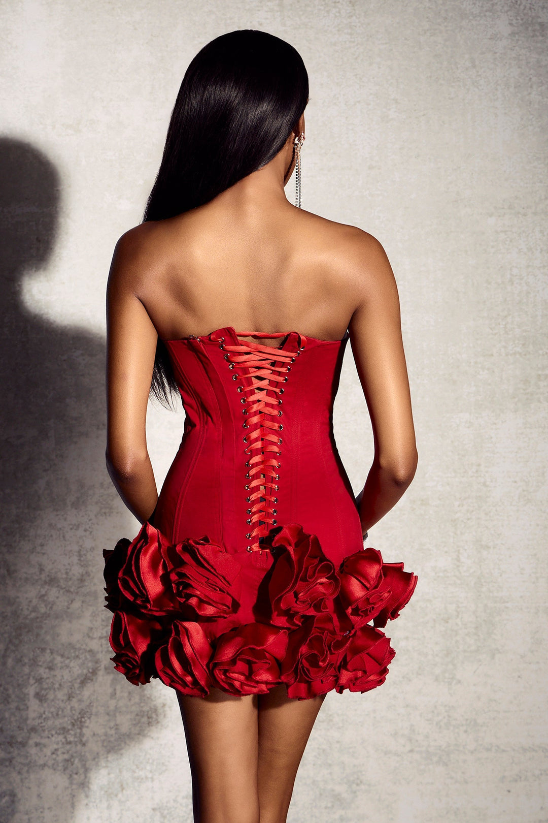 Miranda Straplez Fırfırlı Mini Elbise