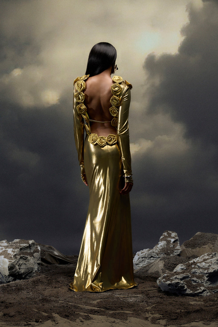 Octavia Çiçek Aplikeli Sırtı Açık Uzun Elbise