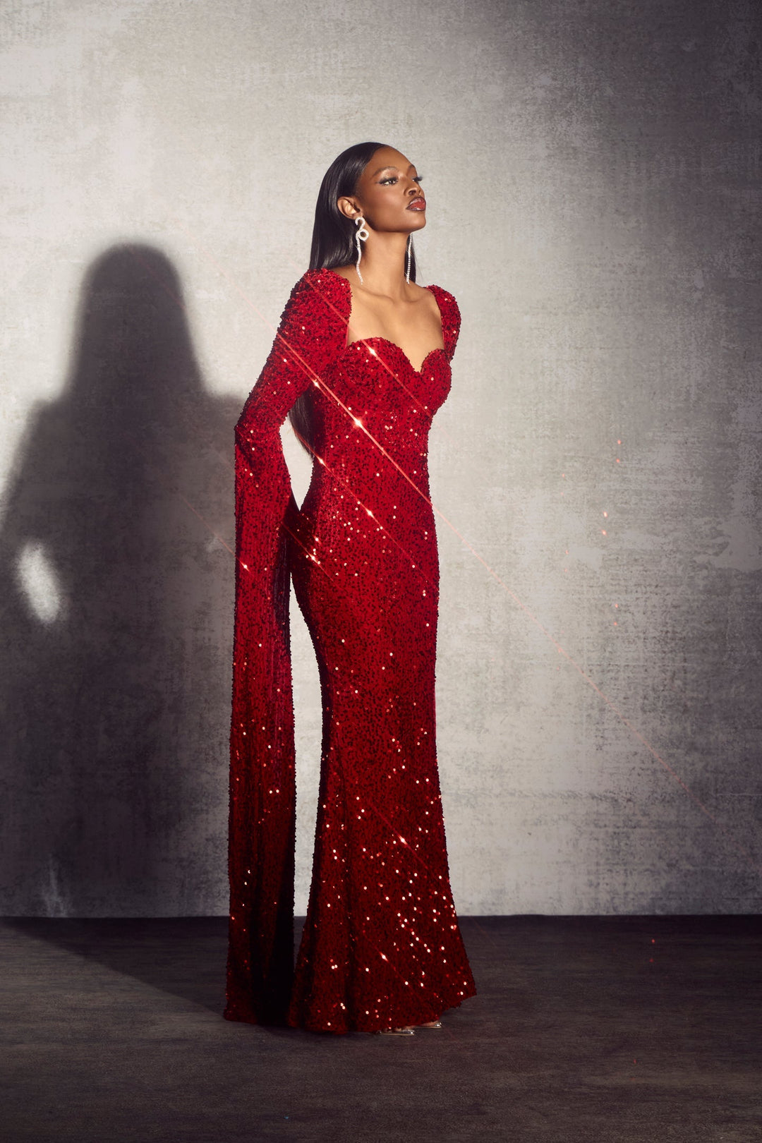 Enid Sweetheart Uzun Kollu Kadife Payetler Maxi Elbise