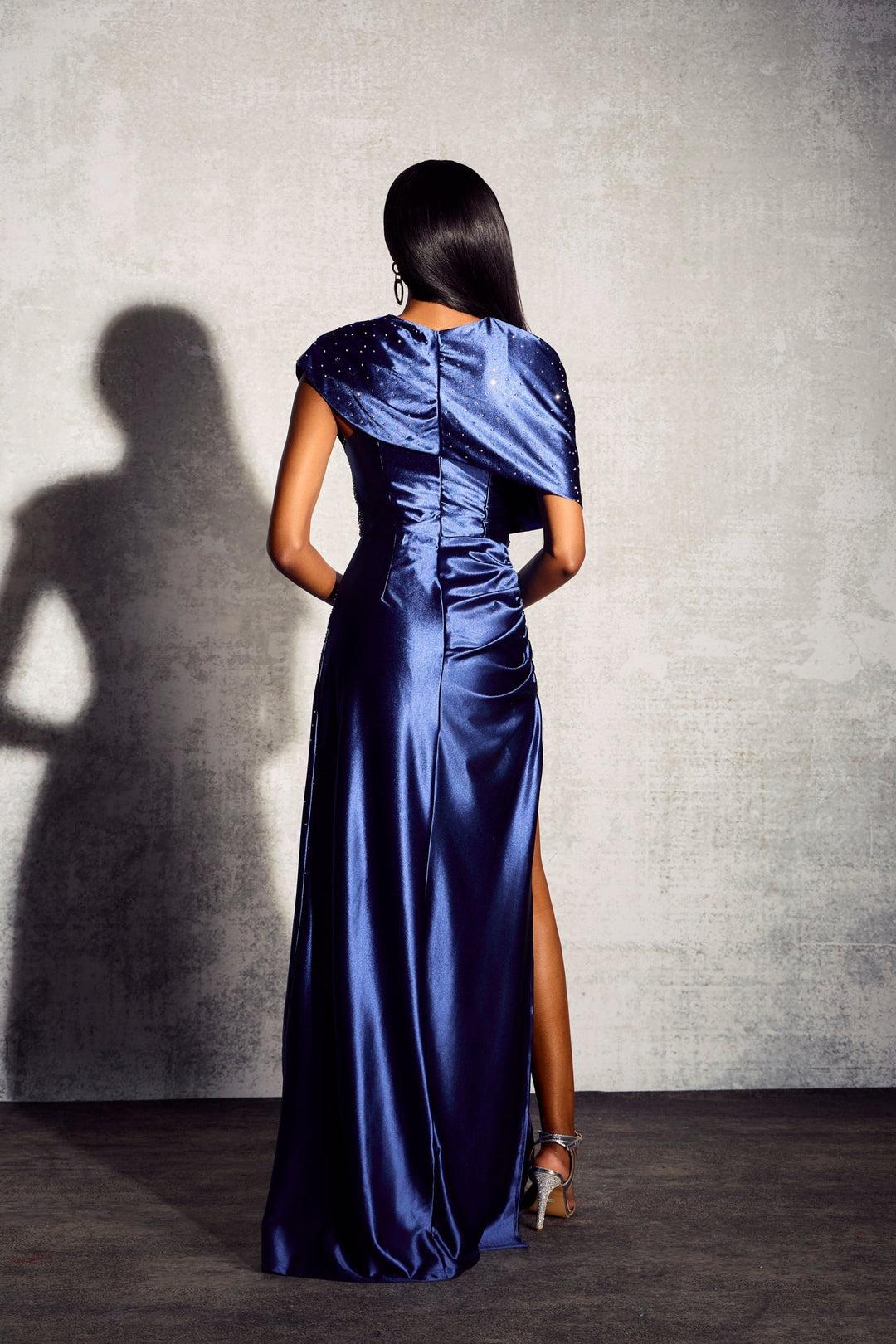 Setlla Taşlı Taşlı Uzun Yırtmaçlı Elbise