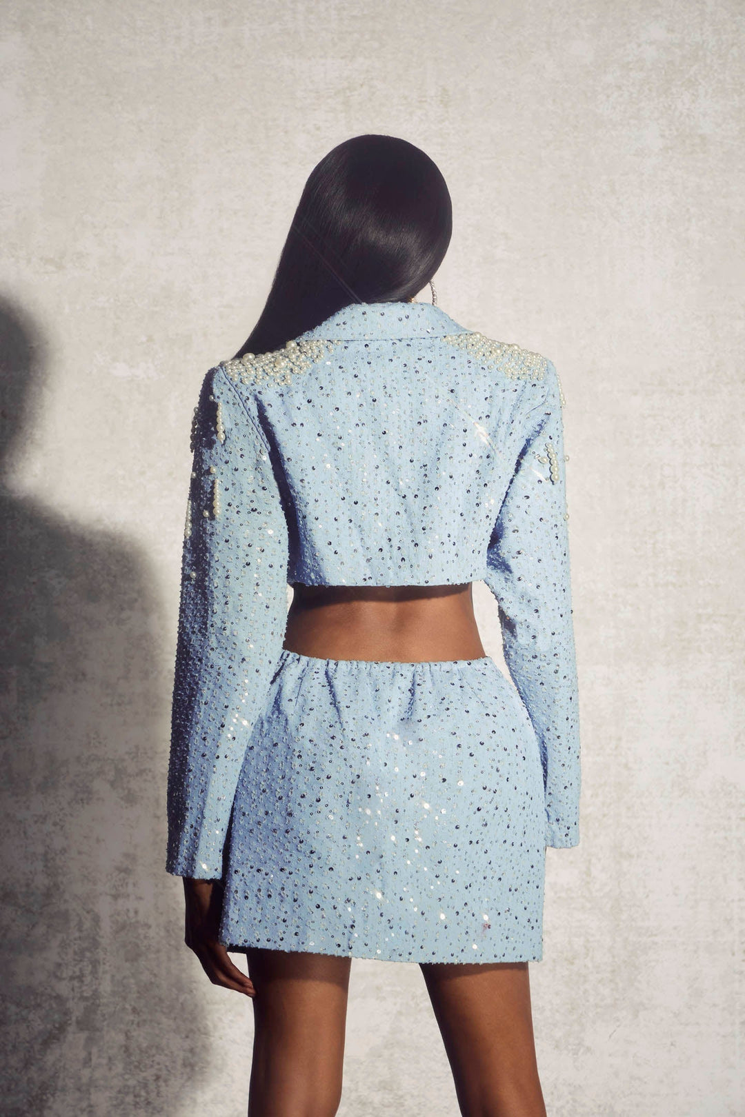 Leona İncili Dekolteli Mini Elbise