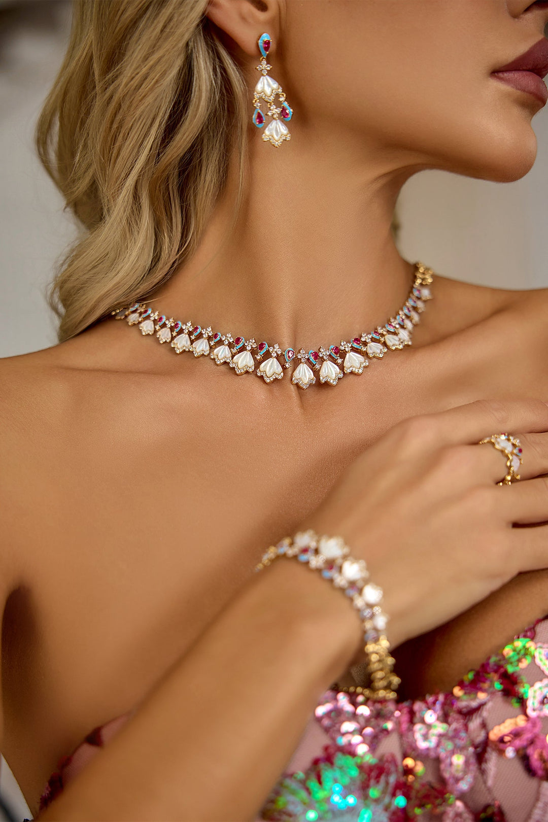 Harmoni Kırmızı Pırlanta Kolye