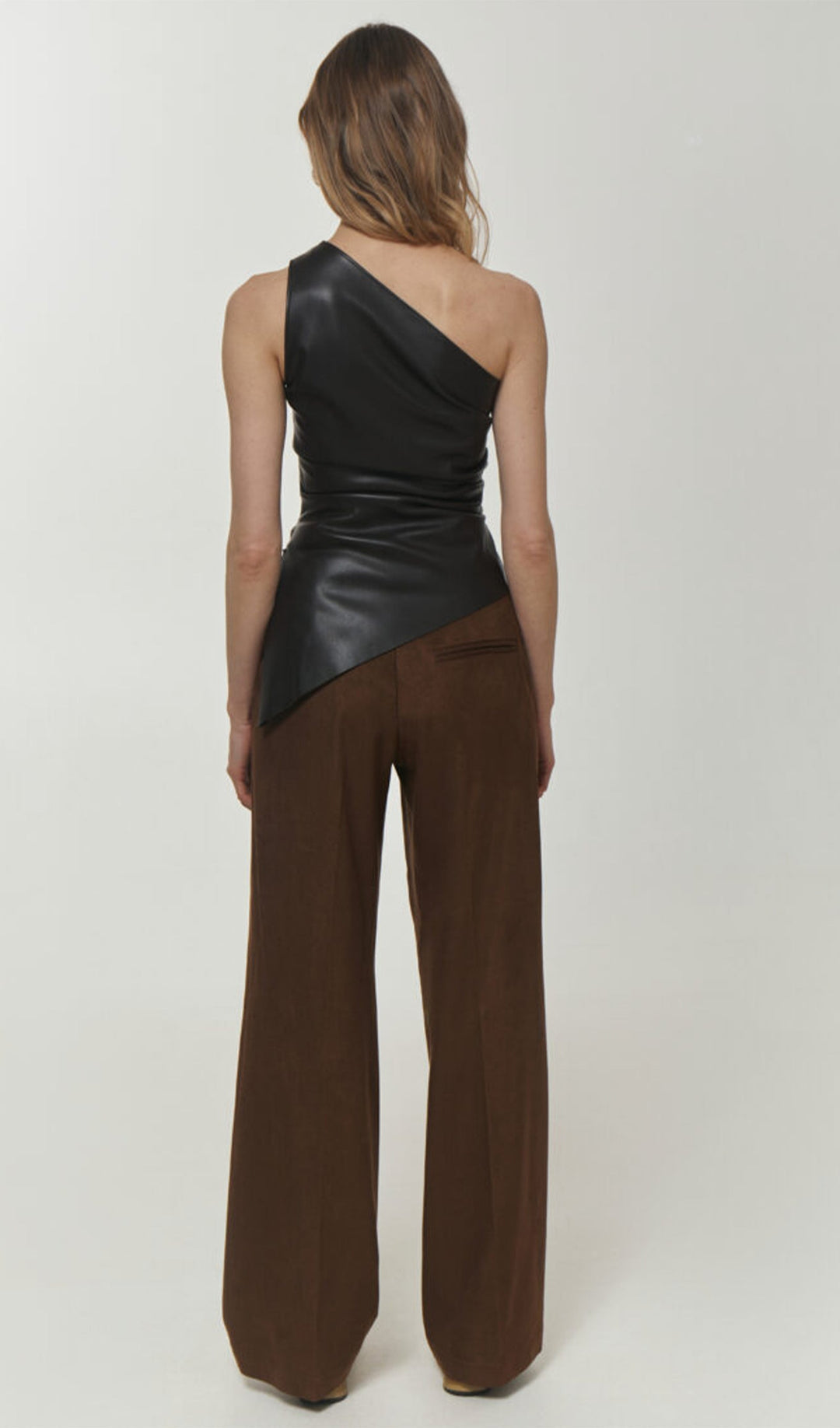 Sliess Düz Deri Asimetrik Üst - Siyah