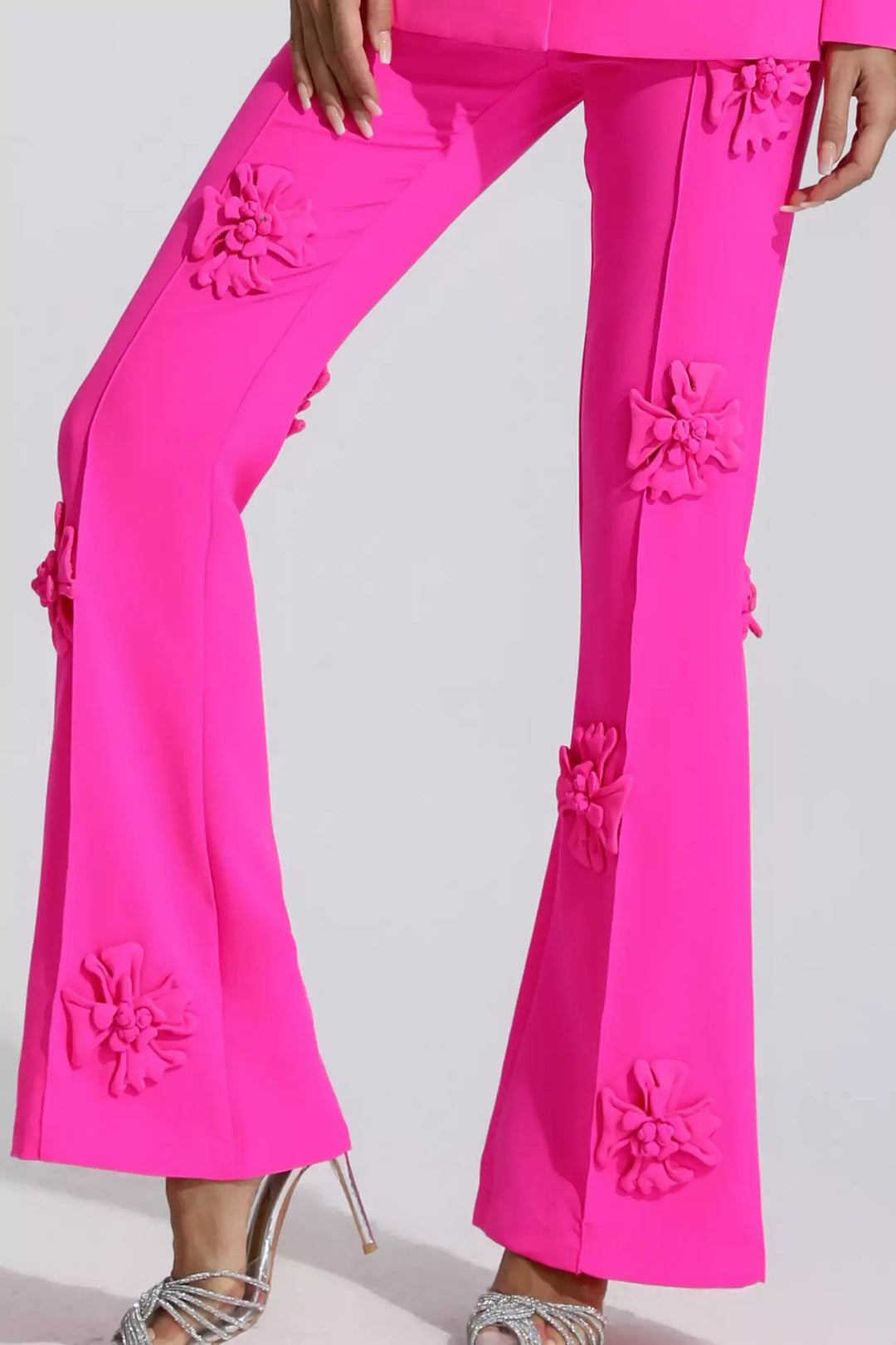 Ari Pembe Jakarlı Çiçekli Blazer Takım