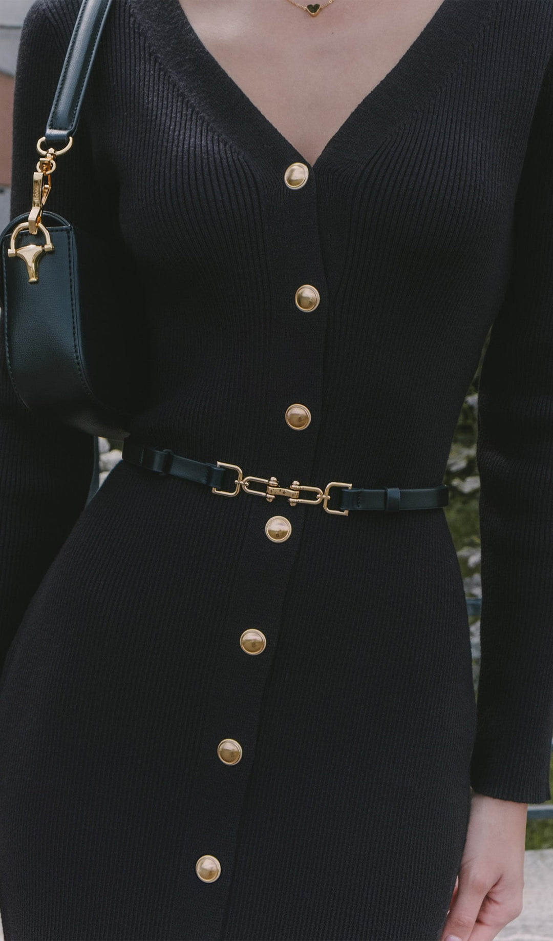 Örme V Yaka  Midi Elbise -Siyah