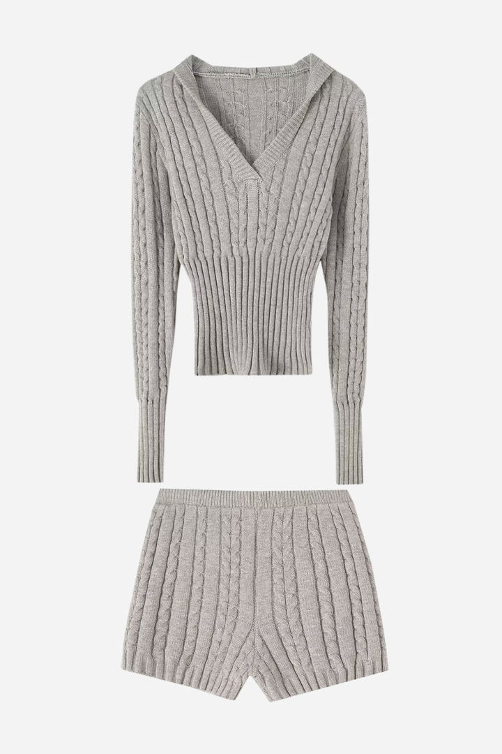 Erica Örgü Kapşonlu Ve Kısa Pantolon Takım