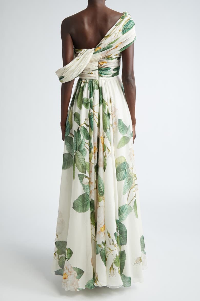 Yvette Çiçek Baskılı Düşük Omuzlu Uzun Elbise