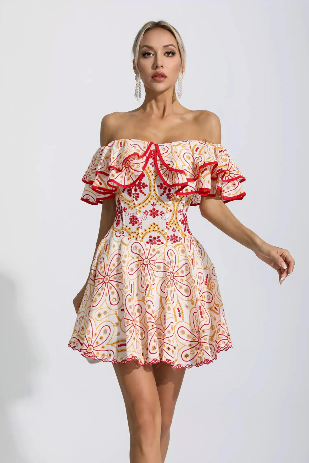 Amora Kırmızı Kesikli Fırfırlı Mini Elbise