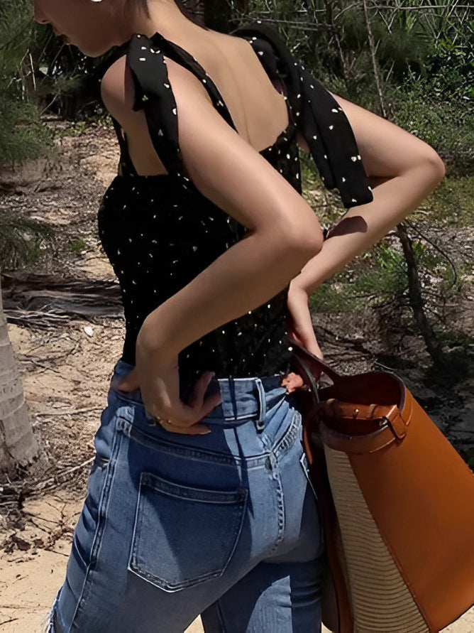 Taşlı Fiyonklu Kolsuz Gömlek Üst