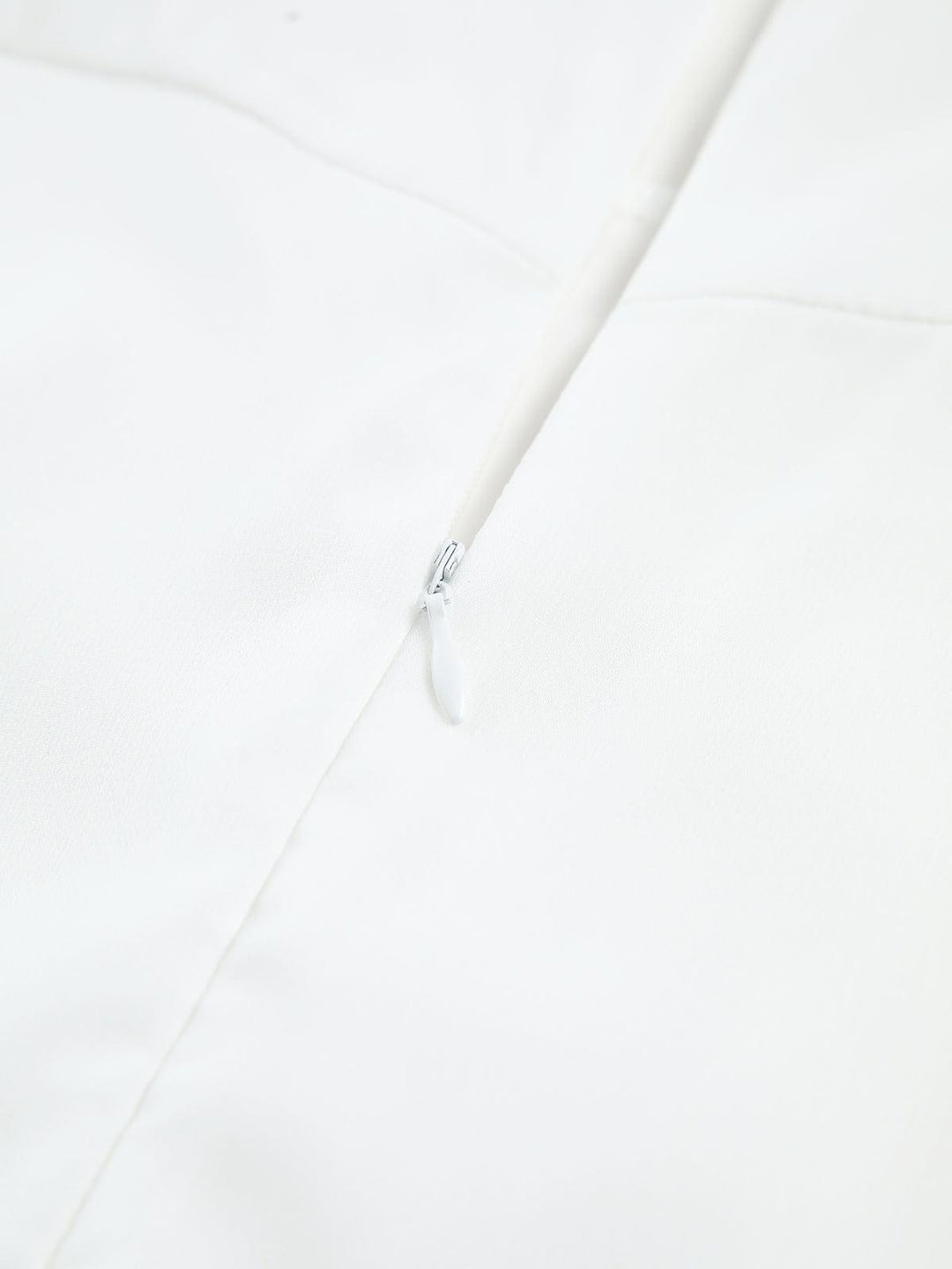 Kare Yaka Beyaz Midi Elbise