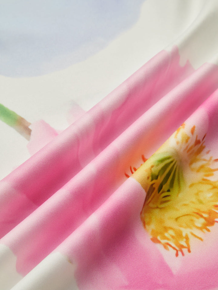 Sırtı Açık Çiçekli Kısa Elbise