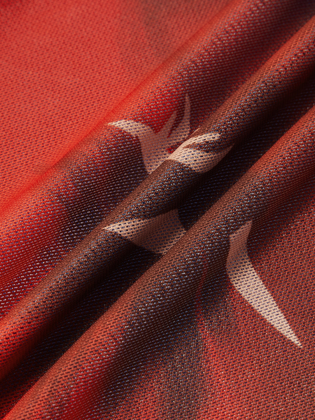 Yarı Şeffaf Çiçekli Sırtı Açık Bölünmüş Elbise