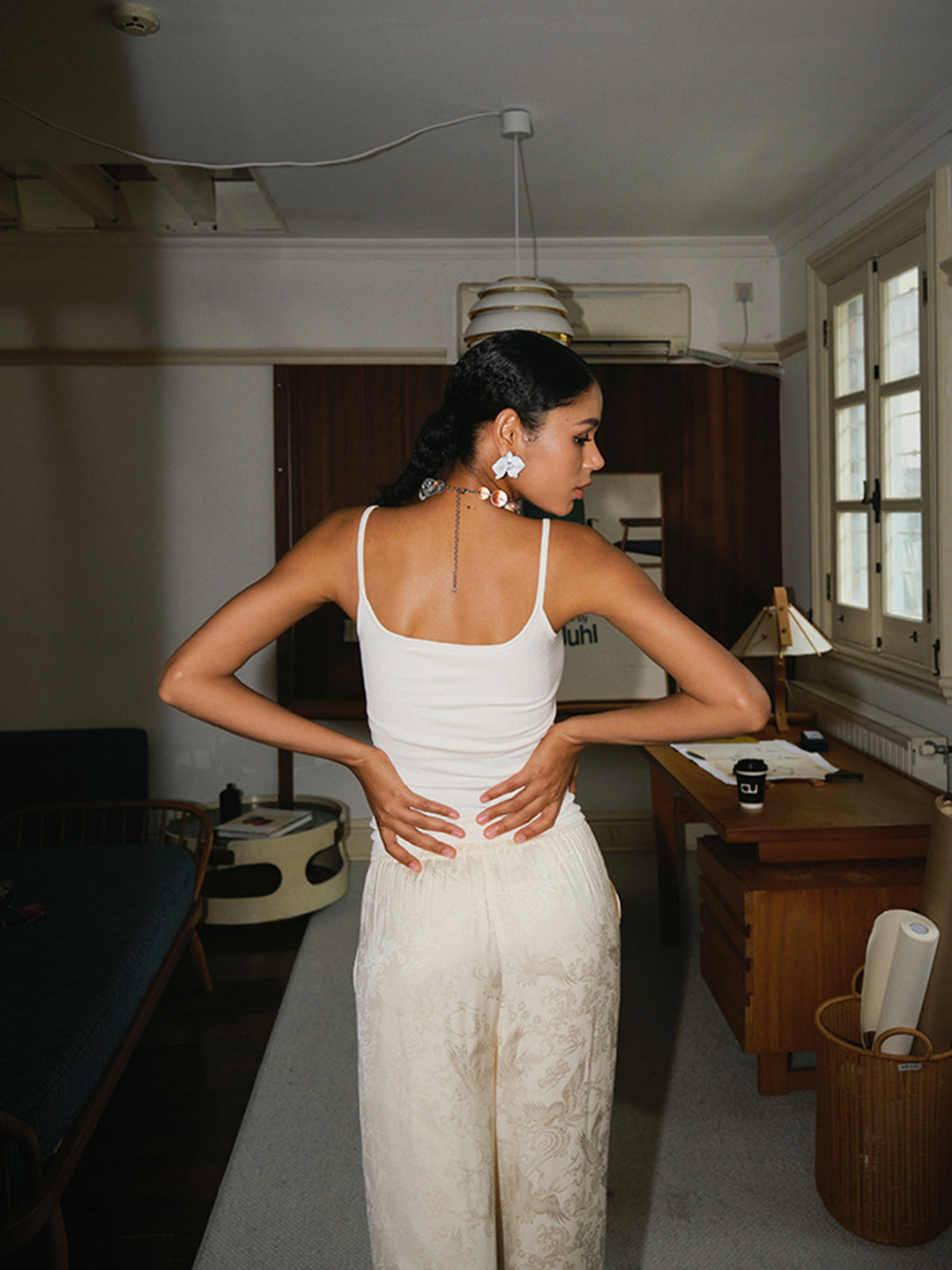 Düşük Kesimli Atlet Üst