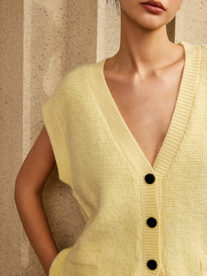 Büyük Boy Düğmeli V Yaka Kazak Yelek