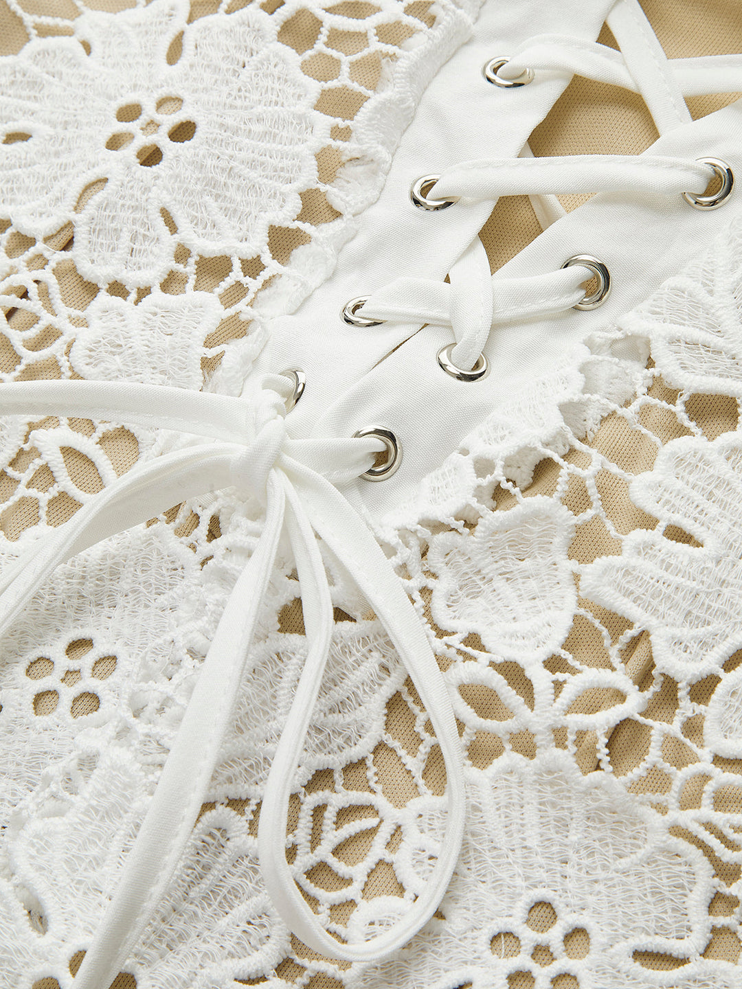 Yarı Şeffaf Çift Katmanlı Dantel Askılı Elbise