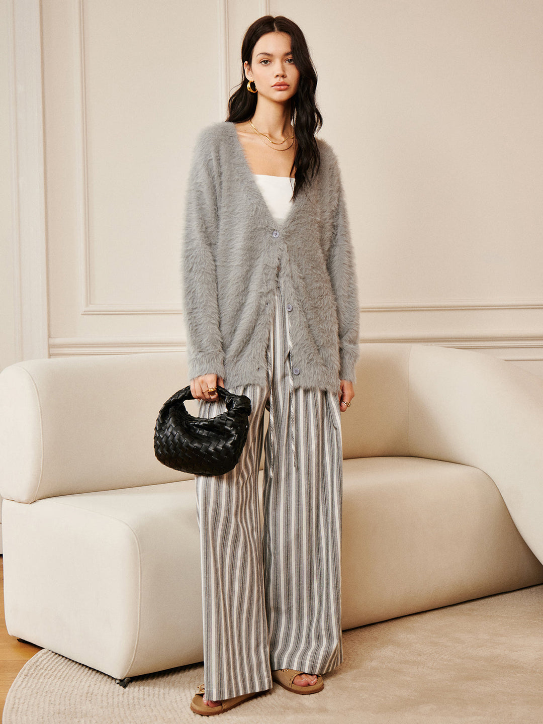 Büyük Boy Tüylü Hırka