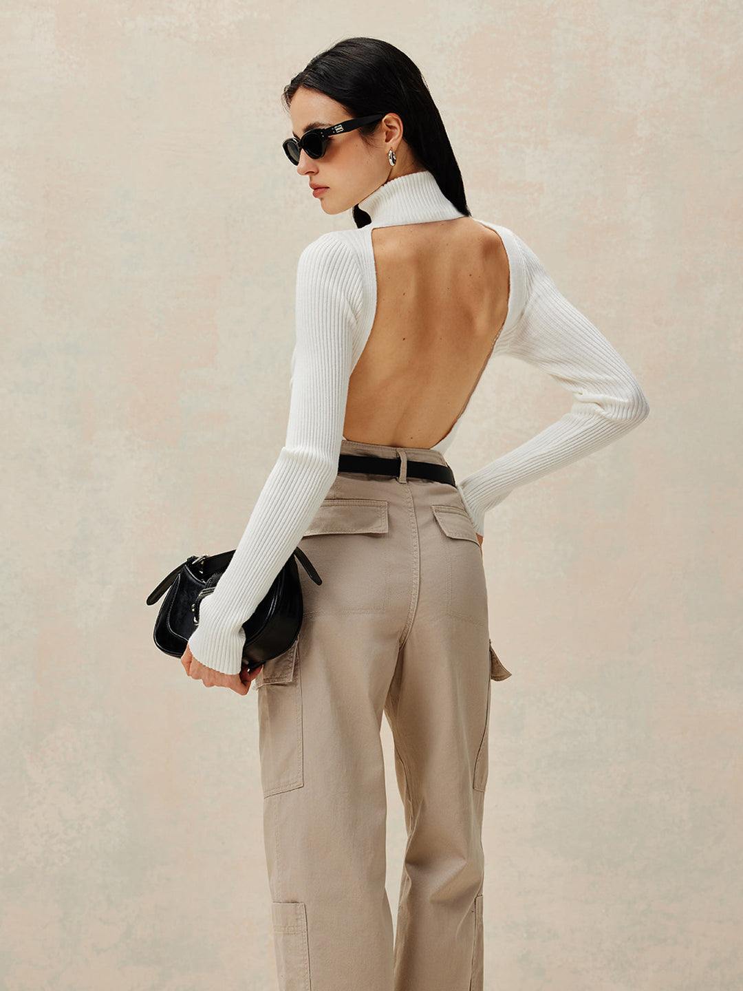 Açık Sırtlı Örgü Kazak