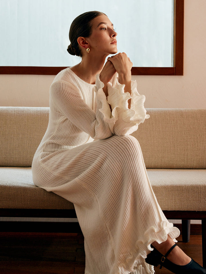 Yarı Şeffaf Kenarlı Volanlı Bağcıklı Örgü Elbise