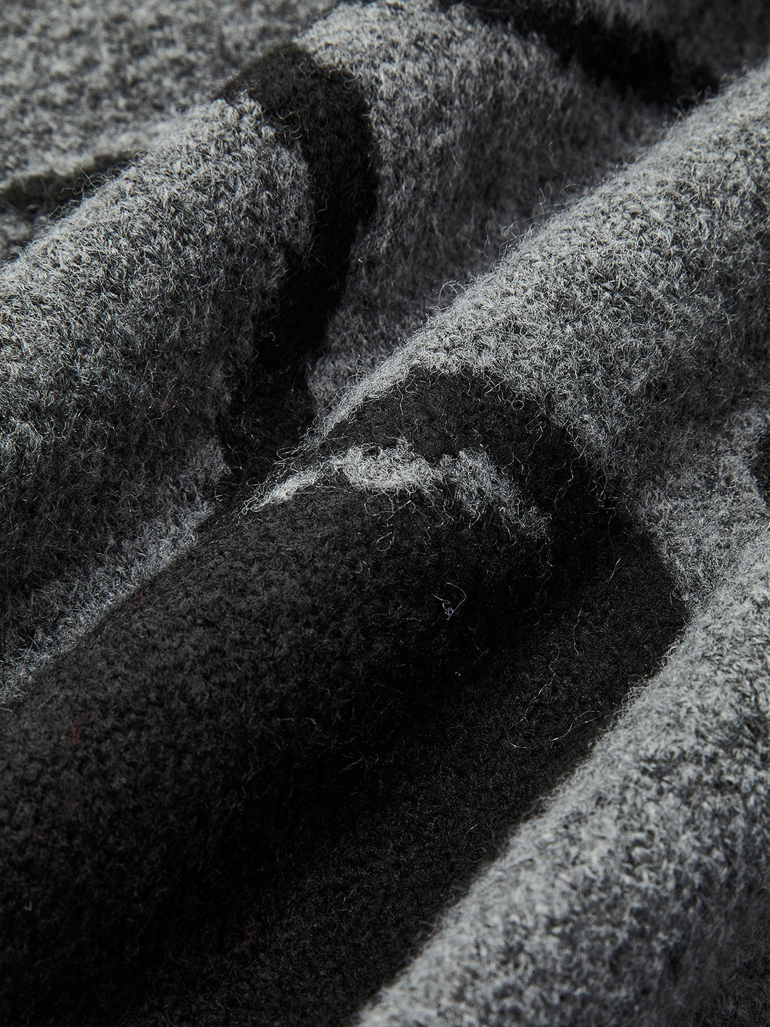 Pamuk Karışımlı Kiraz Baskılı Kazak