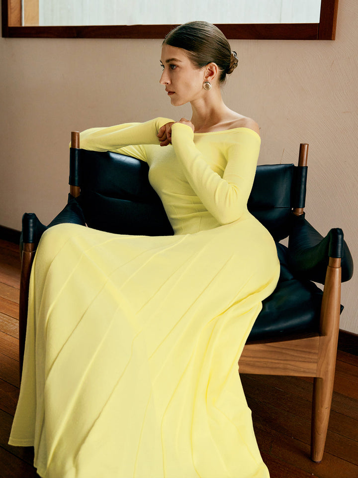 Omuz Açık Pileli Kazak Elbise