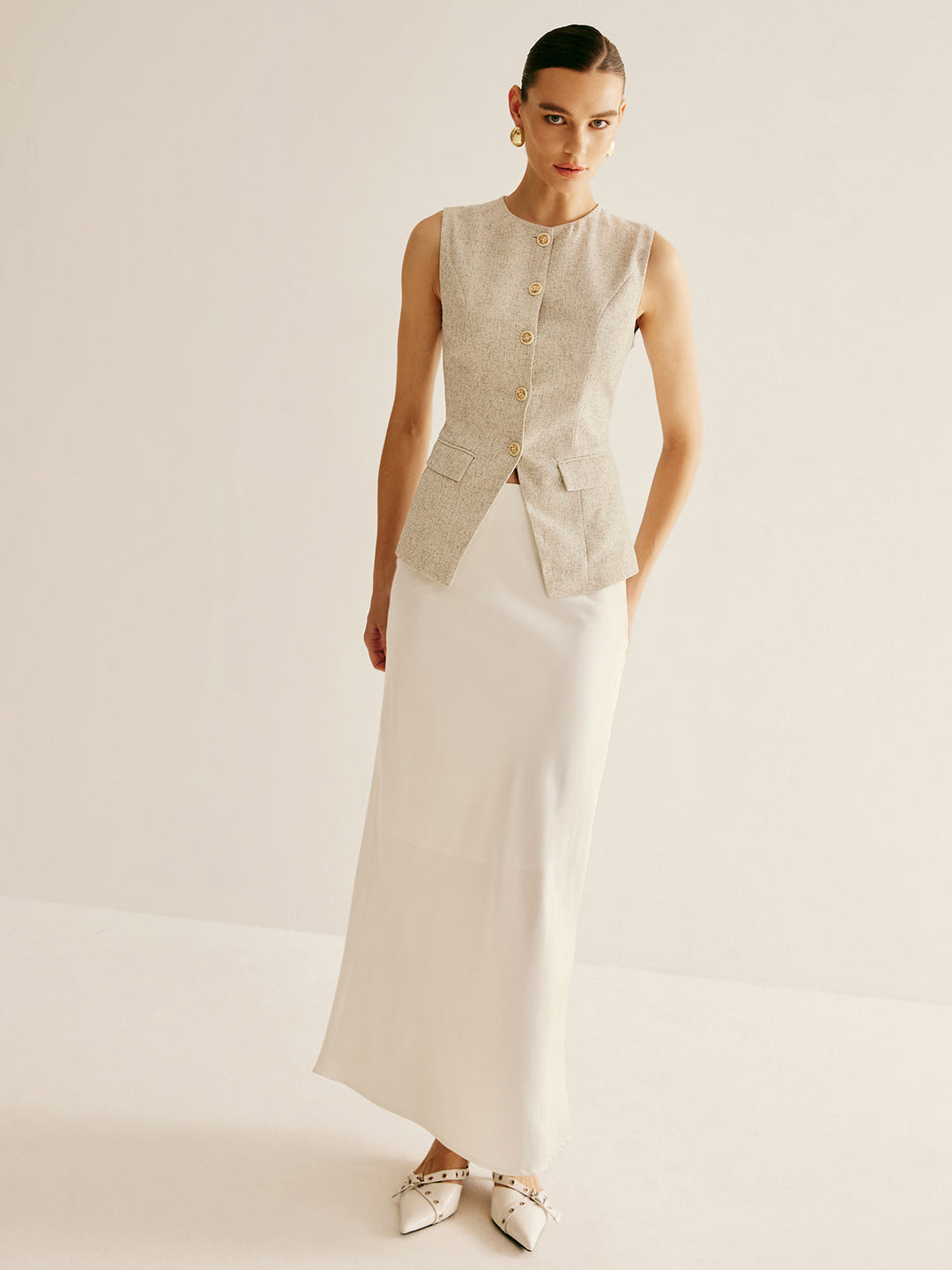 Şık Göğüslü Borulu Yırtmaçlı Yelek