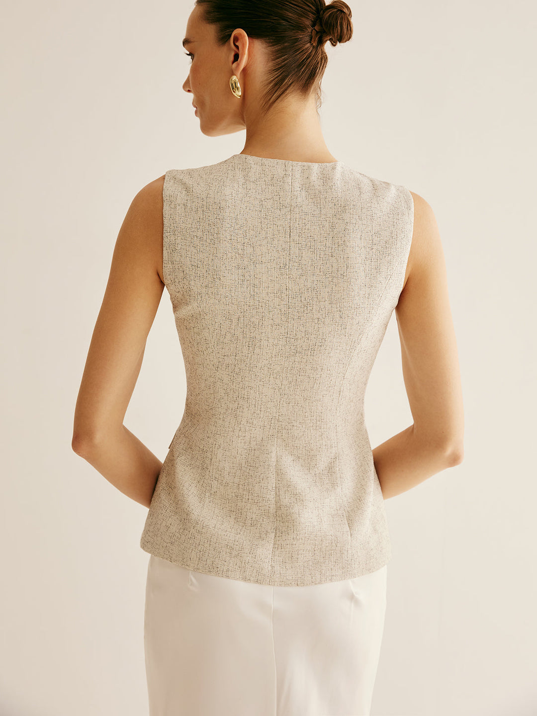 Şık Göğüslü Borulu Yırtmaçlı Yelek