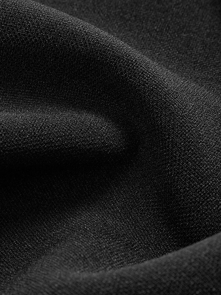 Kare Yaka Boncuklu Dekorlu Pileli Elbise