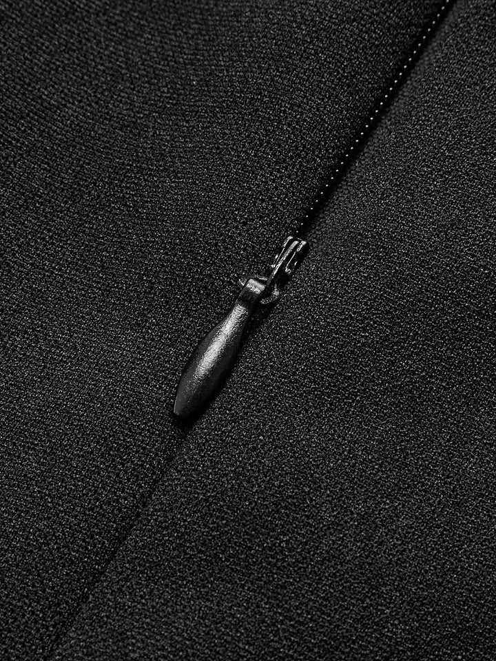 Kare Yaka Boncuklu Dekorlu Pileli Elbise