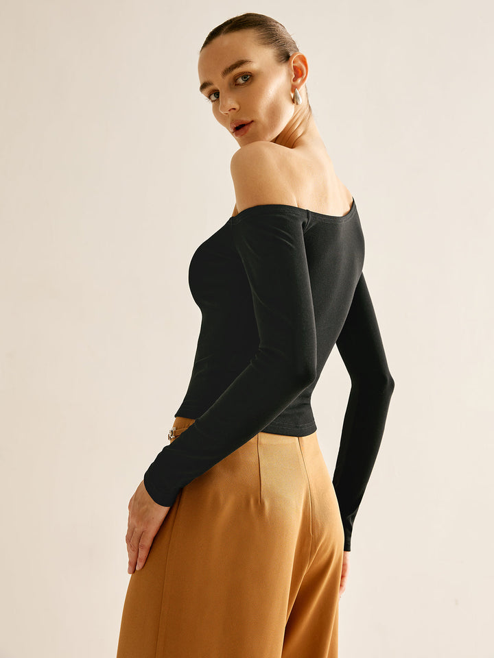 Asimetrik Soğuk Omuzlu Jersey Tişört