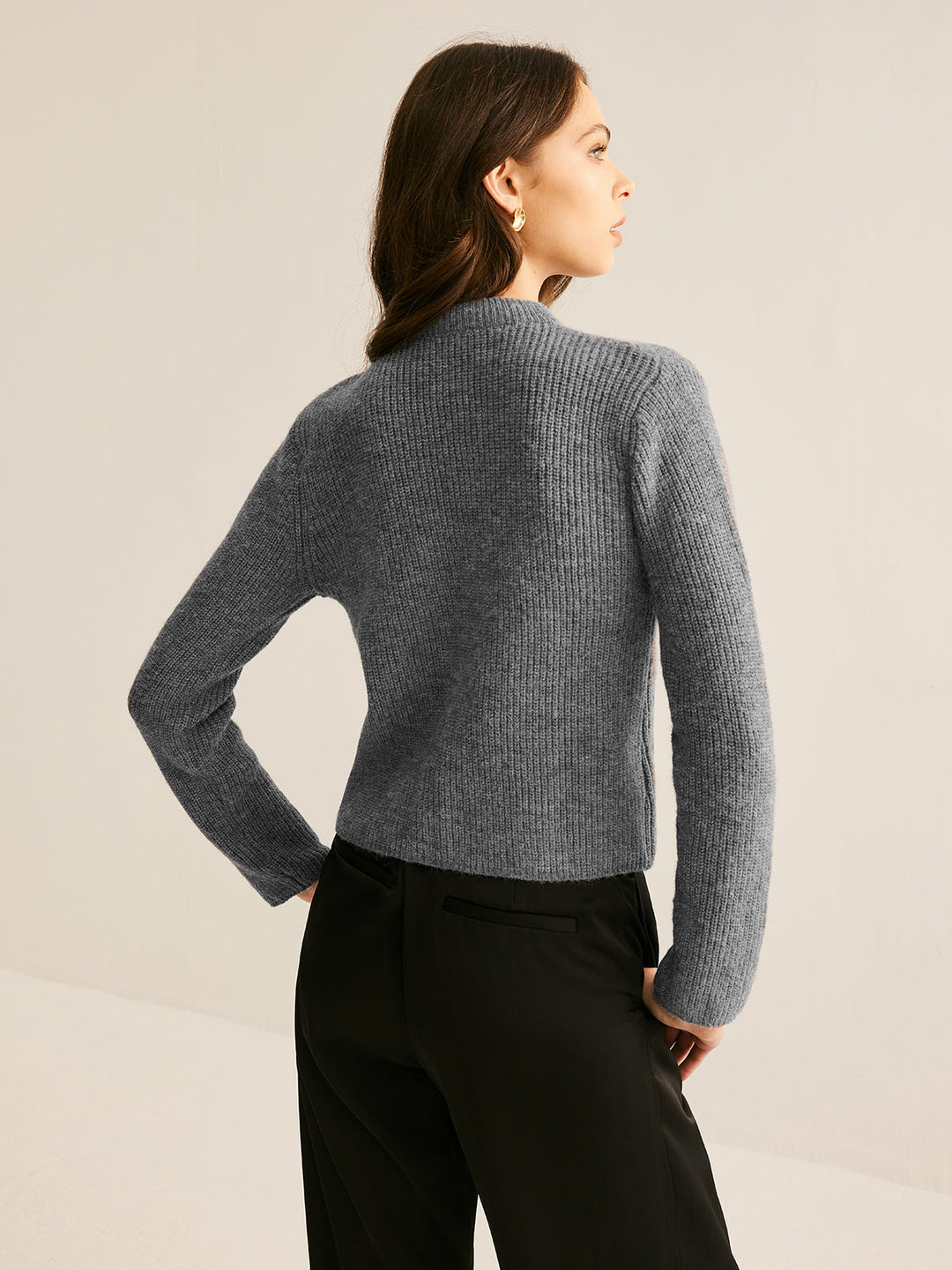 Fiyonklu Düğümlü Hırka