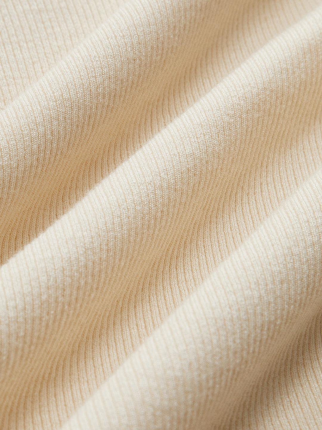 Turtleneck Ribanalı Volanlı Kollu Tişört