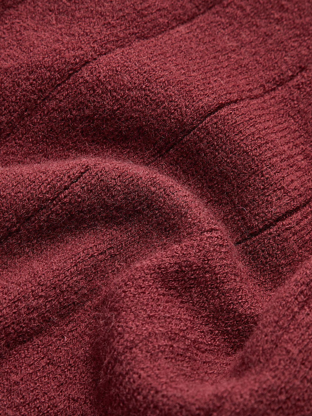 Yuvarlak Yaka Düğmeli Yumuşak Hırka