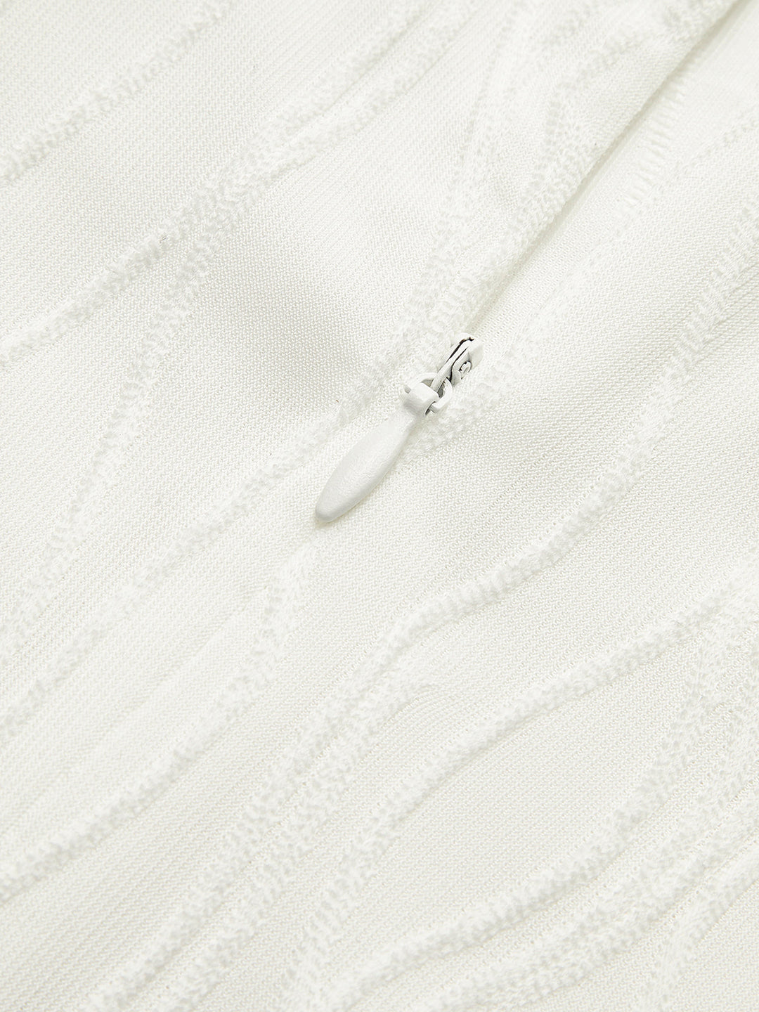 Borulu Plise Fermuarlı Elbise