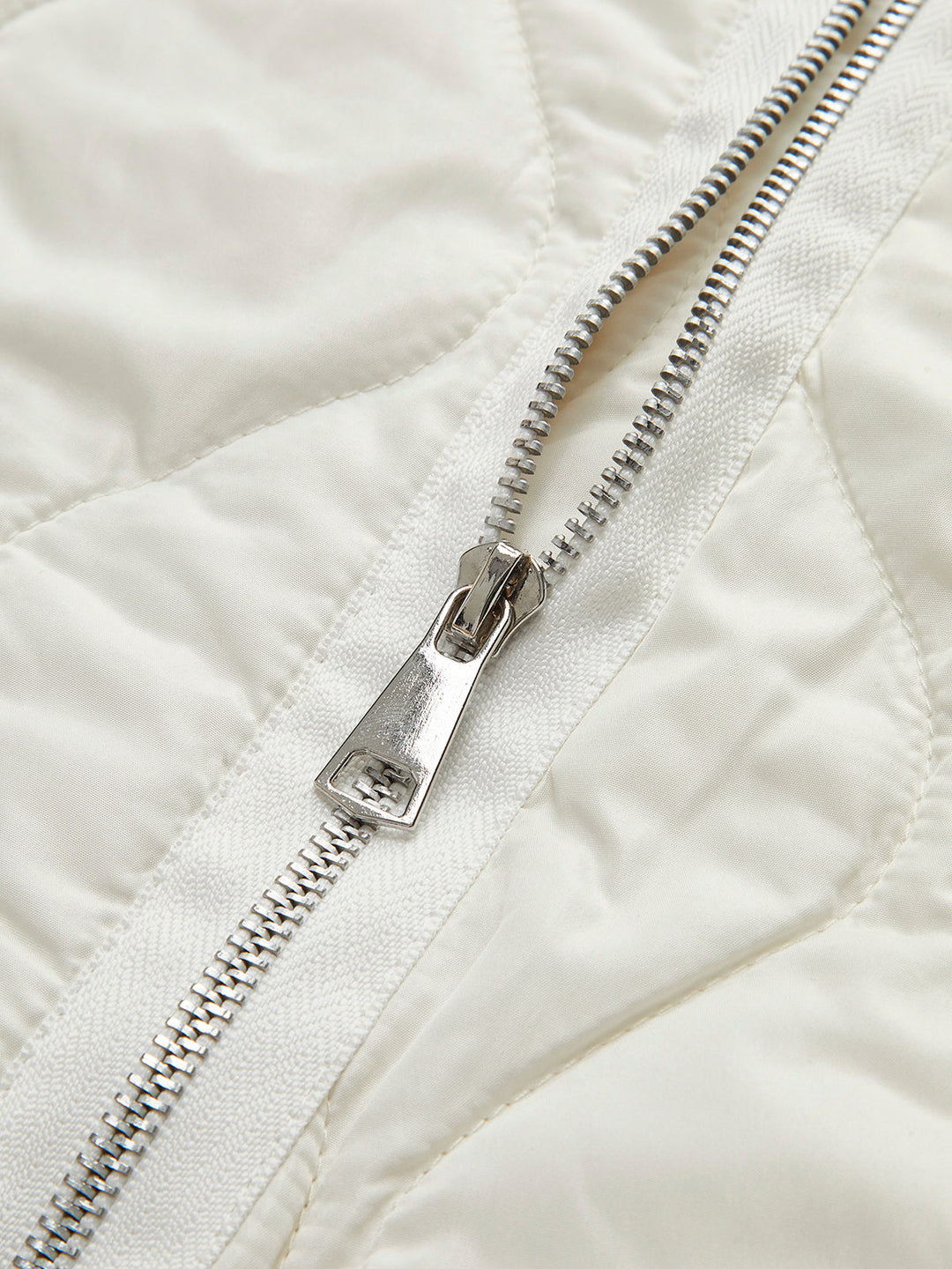 Düğmeli Klipsli Yaka Panelli Örgü Ceket