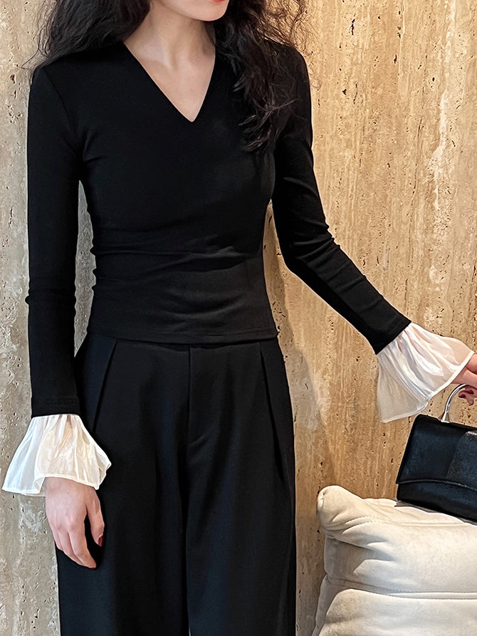 V Yaka Kontrast Volan Manşetli Tişört