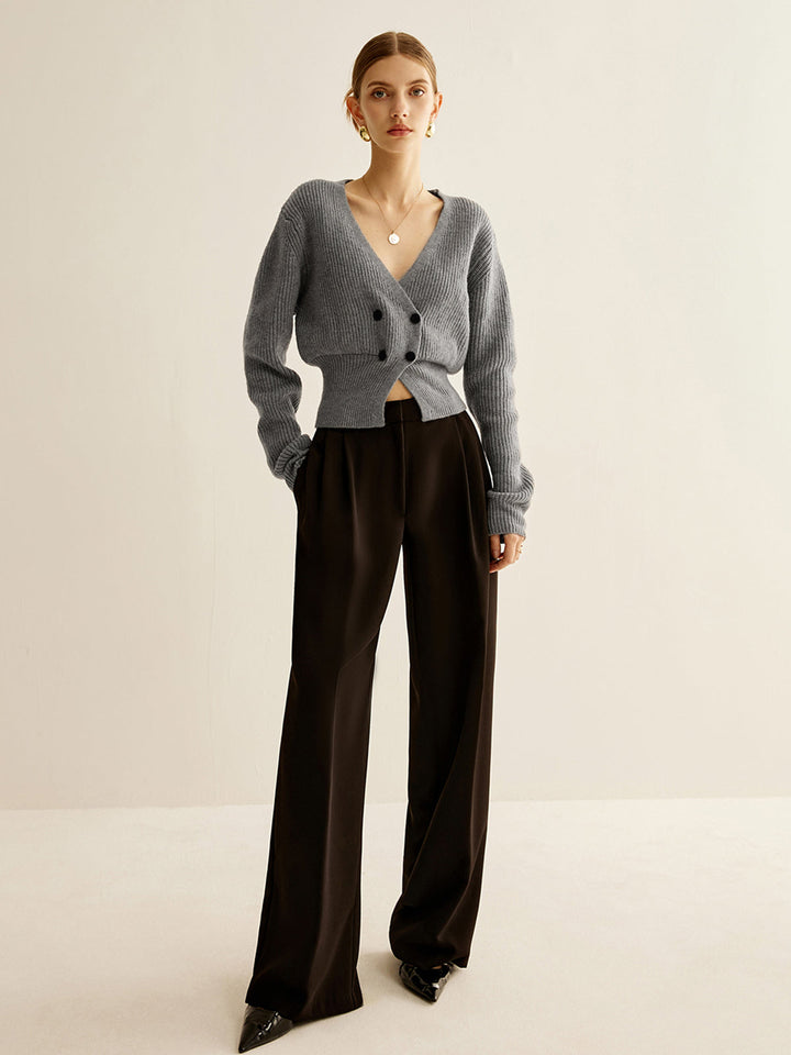 V Yaka Düğmeli Büzgülü Hırka