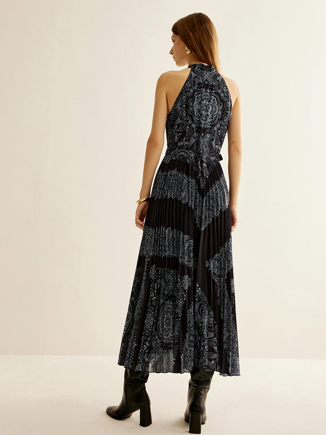 Boheme Kolsuz Pileli Elbise Kemerli