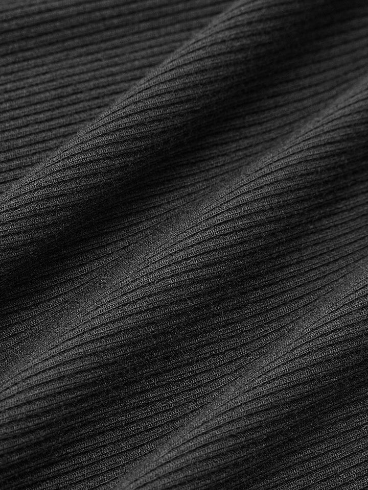 Omuz Açık Uçuşan Örgü Elbise