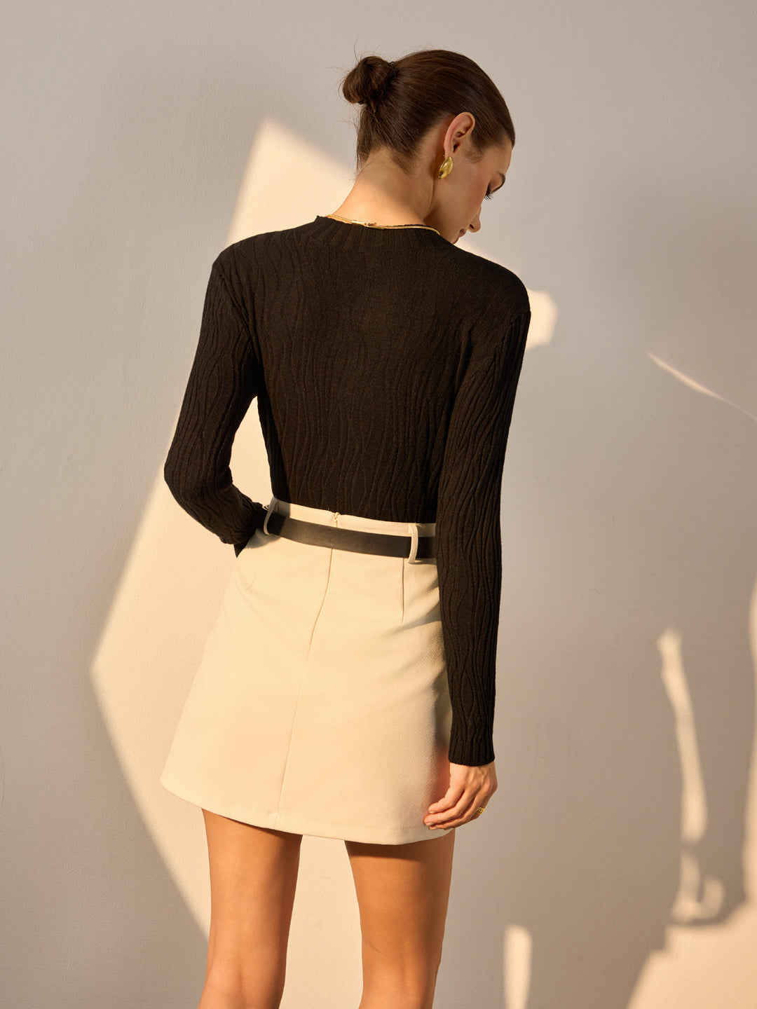 Minimalist İnce Plisse Örgü Üst