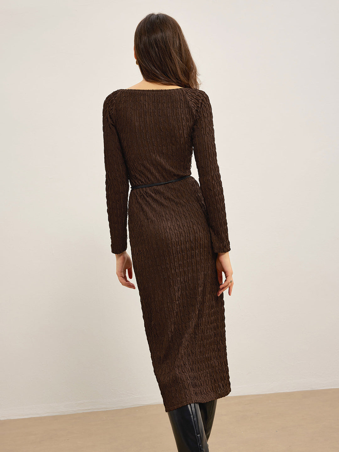 Kemersiz Düz Buruşuk Dokulu Elbise