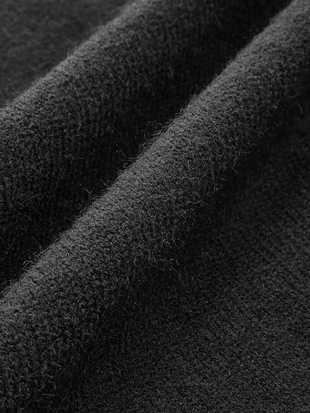 V Yaka Taşlı-Fiyonklu Hırka