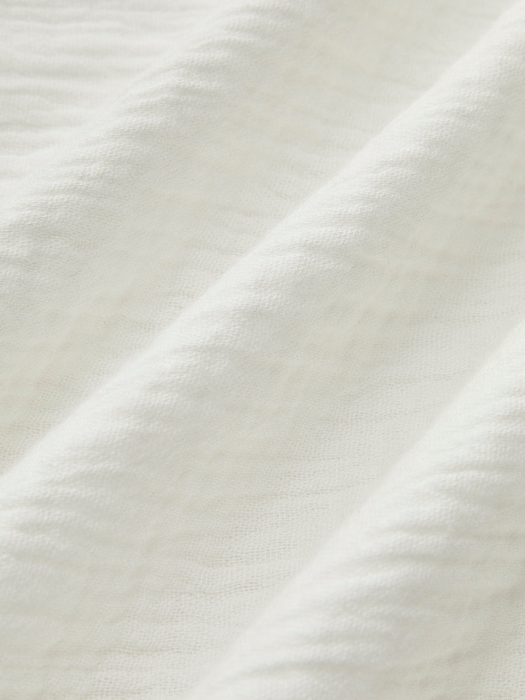 Yarı Şeffaf Nakışlı V Yaka Çiçekli Elbise