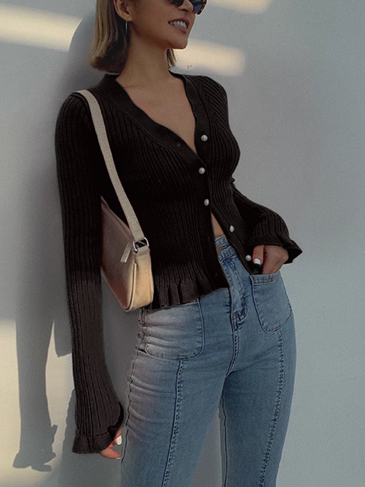 Fırfırlı Kenar İnci Düğmeli Uzun Kollu Hırka