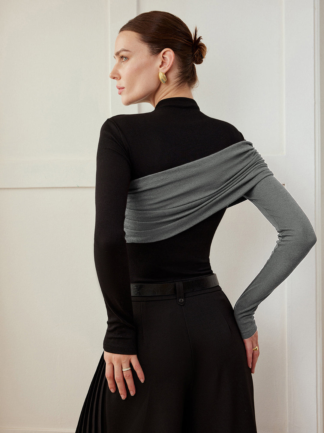 Renk Bloklu Pileli Jersey Slim Üst