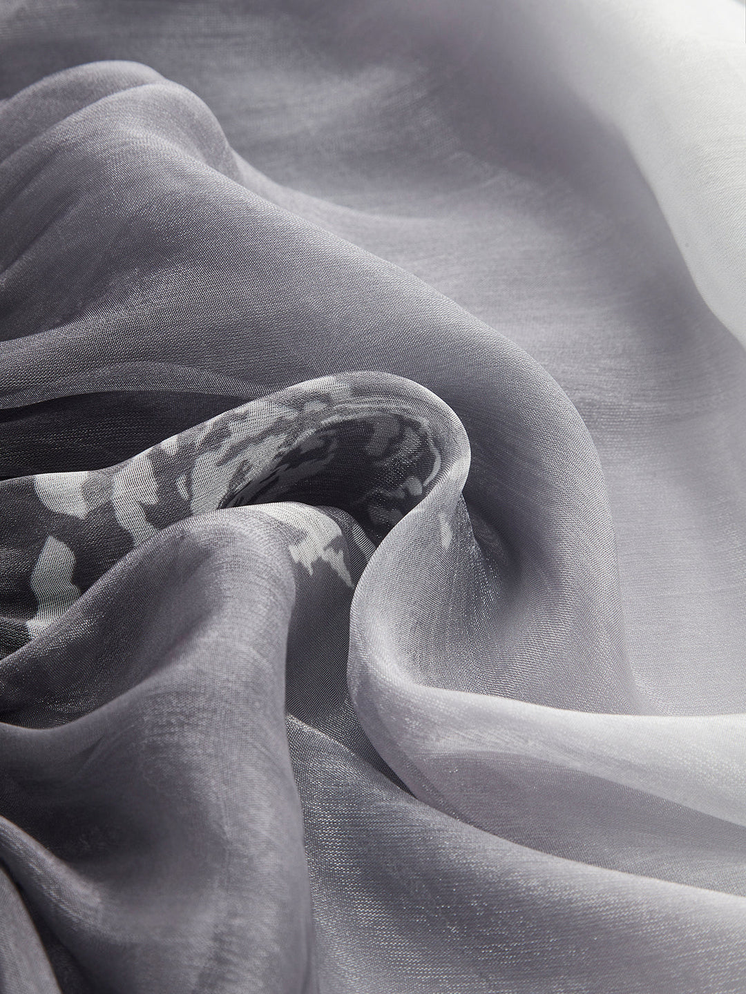 Yarı Şeffaf Degrade Çiçekli Omuzdan Askılı Şifon Üst